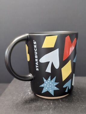 Starbucks Las Vegas Lucky 777 Black Ceramic Coffee Mug.